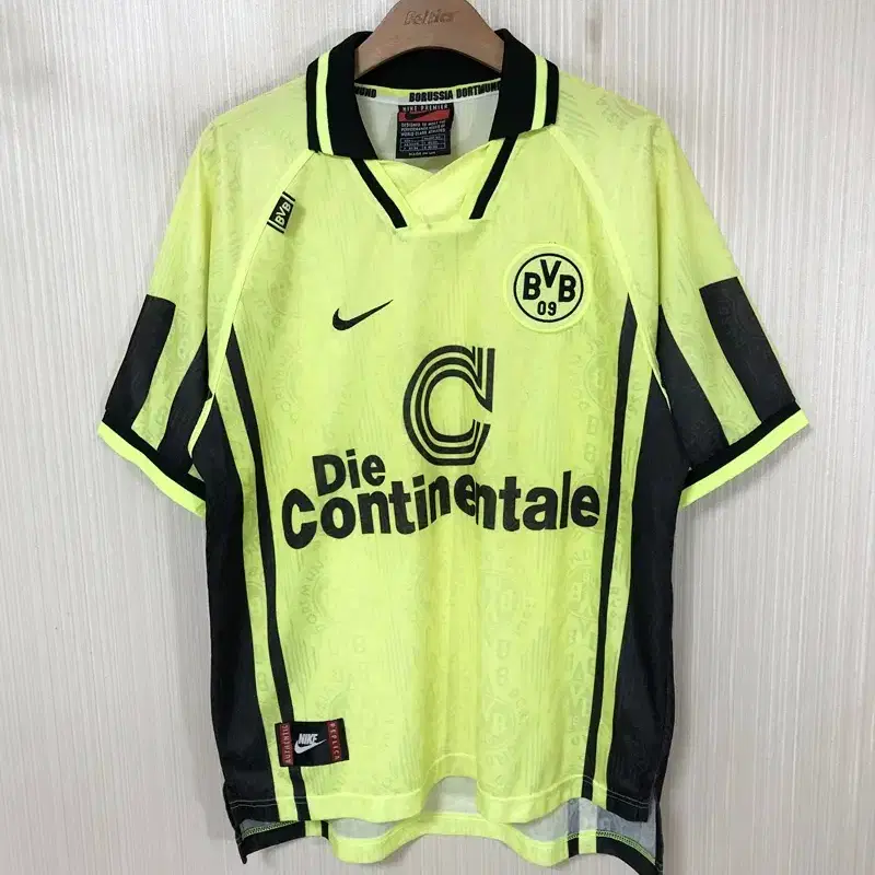 NIKE | 나이키 Nike 96-97 Borussia Dortmund Home Jersey L NIKE | 나이키 Nike 96-97 Borussia Dortmund Home Jersey L