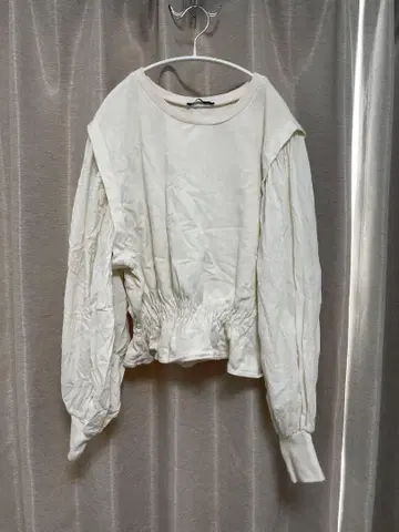 ZARA 화이트 블라우스