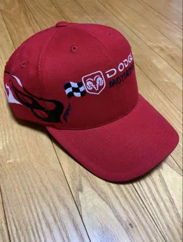 미사용 데드스탁 닷지 NASCAR 캡 기업 물품 프레임