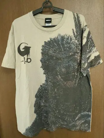새상품급 도호 고질라 시리즈 T셔츠 GODZILLA TOHO