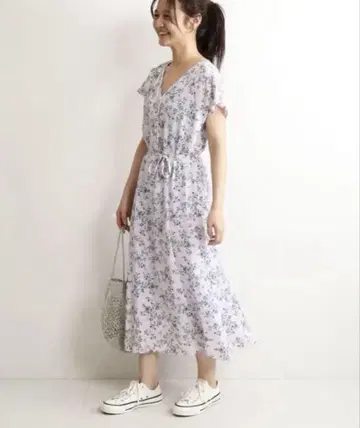 SLOBE IENA 프론트 버튼 플라워 V넥 원피스