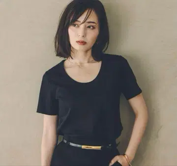 실크 터치 코튼 U넥 T