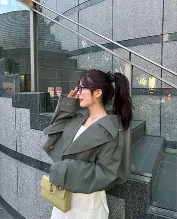 숏 트렌치코트
