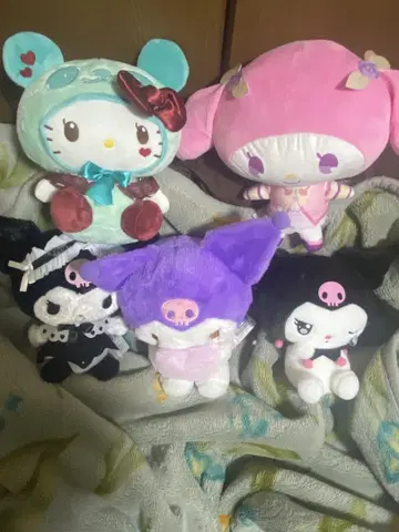 산리오 캐릭터 봉제 인형 세트