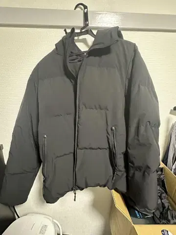 남성용 블랙 다운
