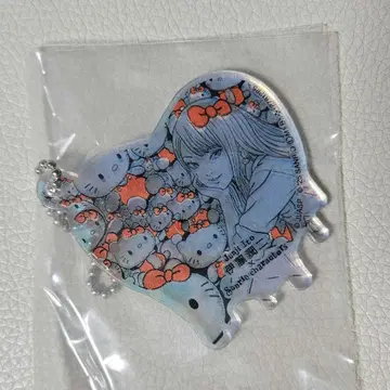이토 준지 산리오 캐릭터즈 아크릴 참 갸루 토미에
