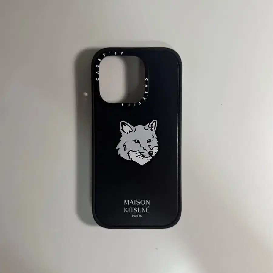 iPhoneアクセサリー CASETiFY MAISON KITSUNE iphone15pro MAISON KITSUNE x CASETIFY IPHONE 15 PRO GLAM FOX MAGSAFE