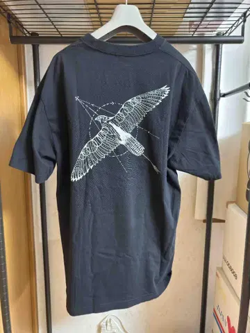 sacai 19SS Dr. Woo 콜라보 T셔츠 3