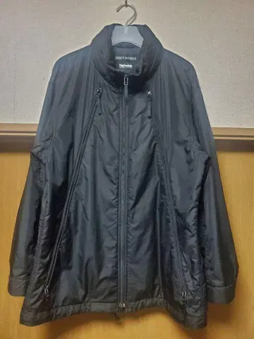 ISSEY MIYAKE 아카이브 파라슈트 자켓 나일론 블랙
