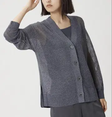 이번 시즌 새상품 플라스테 라메 메쉬 가디건
