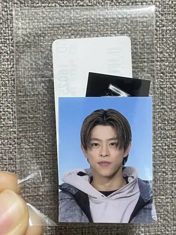 쿠와바라 타쿠미츠 증명사진 스티커