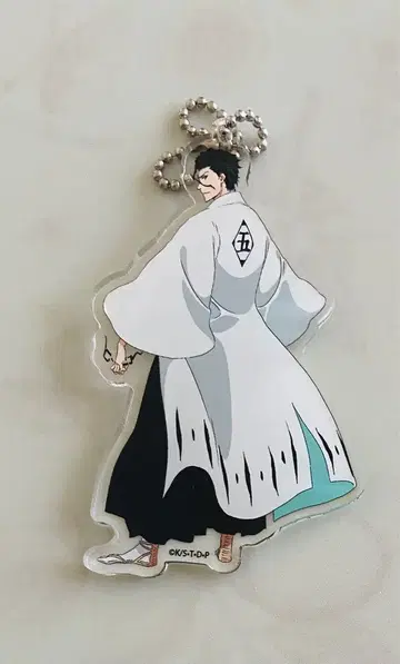BLEACH 아크릴 키링 아이젠 소스케 레어템