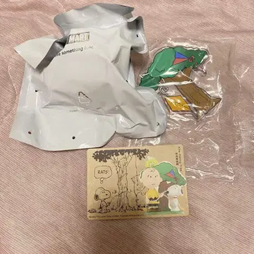 POPMART Peanuts 75주년 스누피 코믹 라이프 시크릿