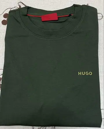 HUGO BOSS 미사용 남성용 티셔츠 XS 택 표기 택은 없습니다.