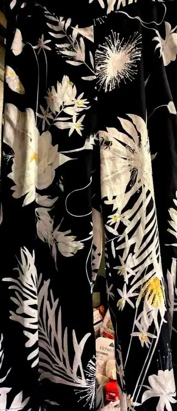 완판!! 귀한 H&M 꽃무늬 와이드 팬츠 EU 42 3L 상당 2장!
