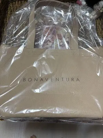 새상품, 미사용, 미개봉 BONAVENTURA 토트백
