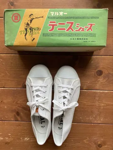 일본공업 주식회사 26cm 마루오 새상품 스니커즈