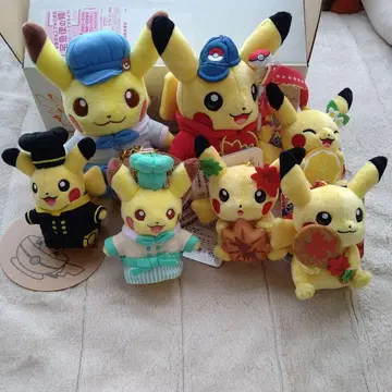 포켓몬 센터 오리지널 피카츄 봉제 인형 묶음 판매 Pokemon