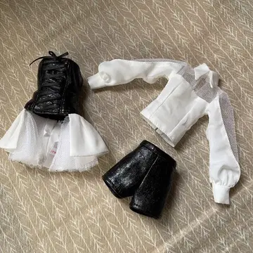 세키구치 momoko 아웃핏 아이돌