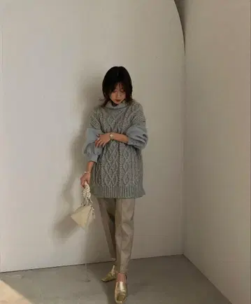 새상품급 amerivintage 케이블 짜임 슬리브리스 니트 아이스 블루
