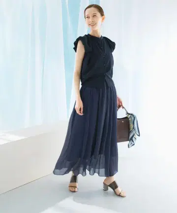 네이비 플레어 스커트