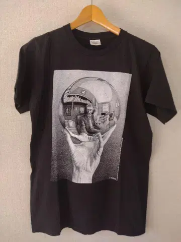 M.C. Escher 티셔츠
