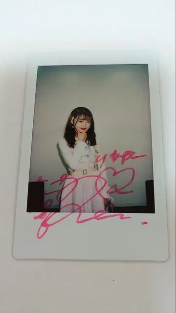 전 NGT48 나카이 리카 친필 사인 폴라로이드 2