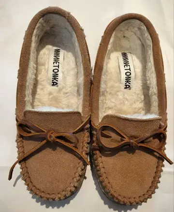 미네통카 브라운 모카신