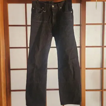 KOJIMA GENES 블랙 데님 팬츠