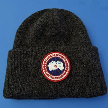 Canada Goose 니트 모자 그레이