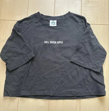 Mrs. GREEN APPLE 젠진미도와 벨트라움 크롭 기장