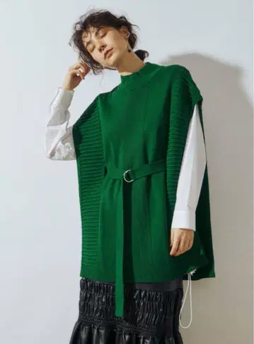 언스리 un3d 니트 베스트 튜닉 벨트 부착 그린