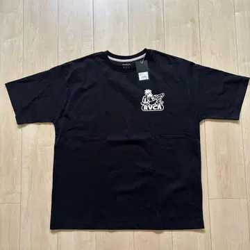 RVCA 블랙 티셔츠