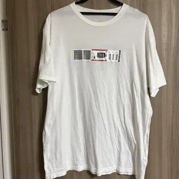 uniform experiment TBS 바코드 프린트 티셔츠