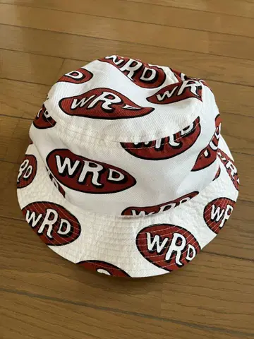 WEIRDO WRD 버킷햇 M 사이즈