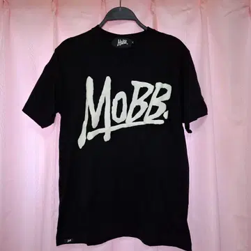 MOBB 블랙 티셔츠 M 사이즈