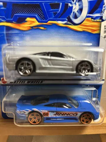 핫휠 Saleen S7 2대
