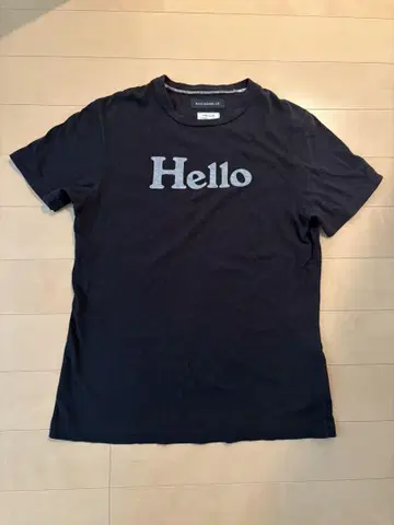 MADISONBLUE HELLO CREW NECK TEE (HPS 별주)