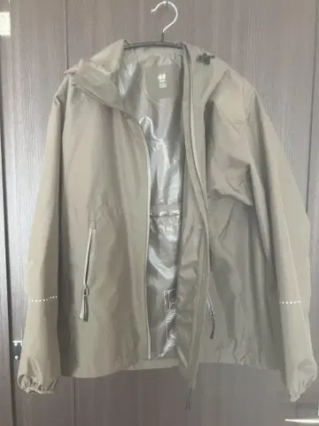 H&M 베이지 마운틴 파카 S 사이즈
