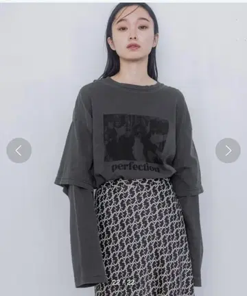 새상품 jeanasis 레이어드 그래픽 프린트 롱 TEE