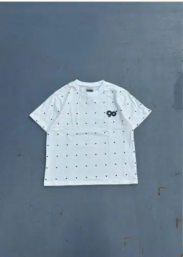 9090 Dot Cropped Tee White