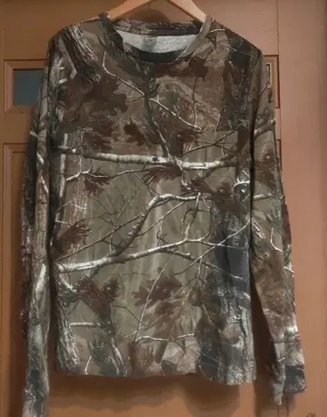 Liberty 리버티 REALTREE 카모 패턴 긴팔 티셔츠