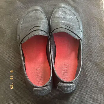 CAMPPER 블랙 슬립온