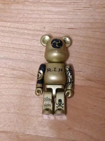 BE@RBRICK 100% x RIZE 라이즈 베어브릭