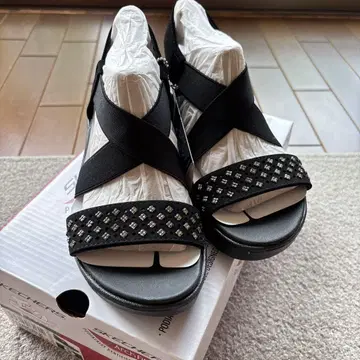 SKECHERS ARCH FIT RUMBLE 22cm 사이즈 5 새상품
