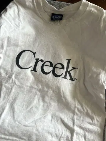 creek 티셔츠