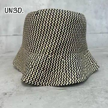미품 UN3D. 언쓰리디 썸머 버킷 햇 FREE 스트로