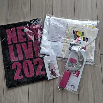 NEWS LIVE 2025 굿즈 세트