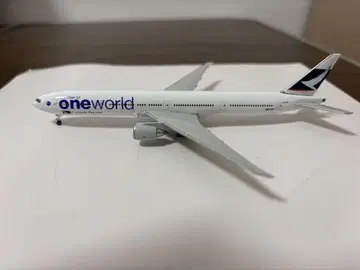 캐세이패시픽 B777-300ER herpa 1/500