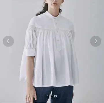 scye 린넨 턱 반팔 셔츠